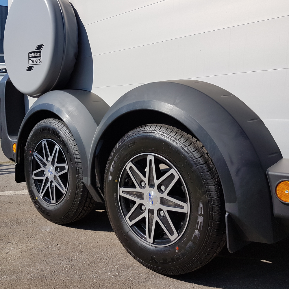 Aluminium wielen 8-spaaks diamond black