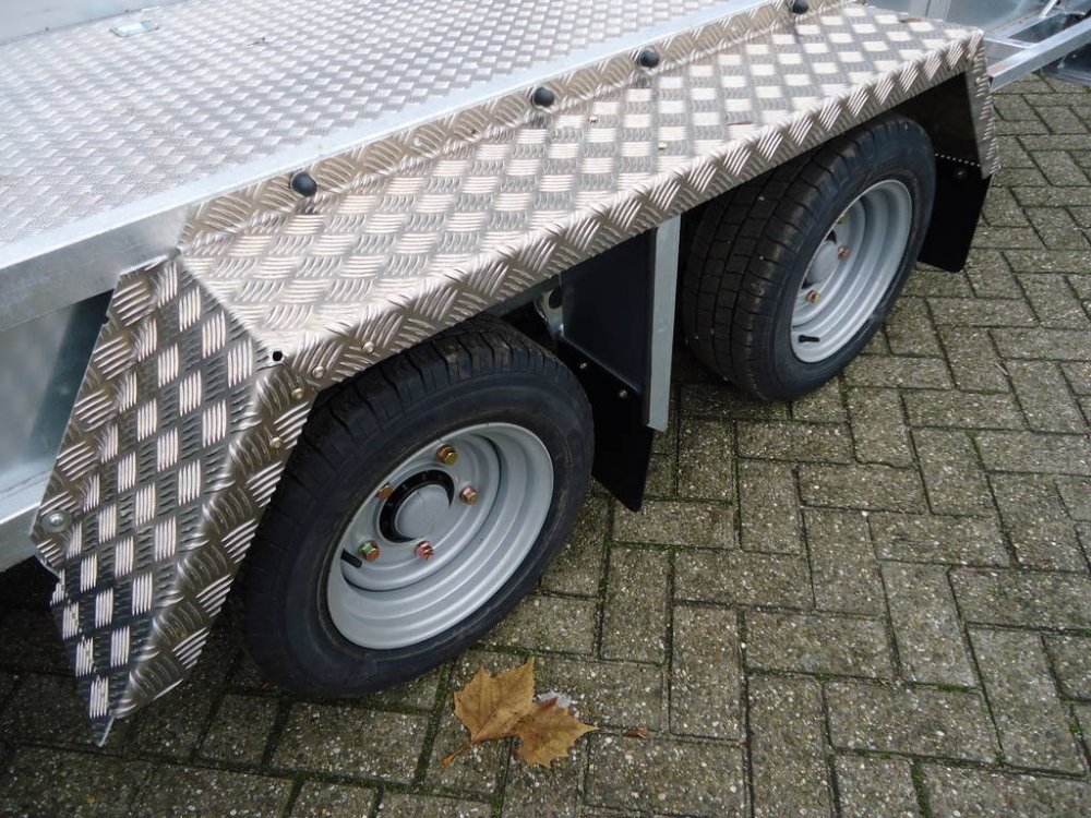 Minderprijs Ifor Williams 12 inch ipv 16 inch banden