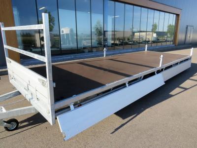 HULCO Medax-3 Plateauwagen tridemas 611x203cm 3500kg