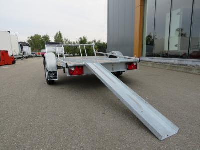 Loady Motortransporter enkelas 220x157cm 750kg 3 motoren