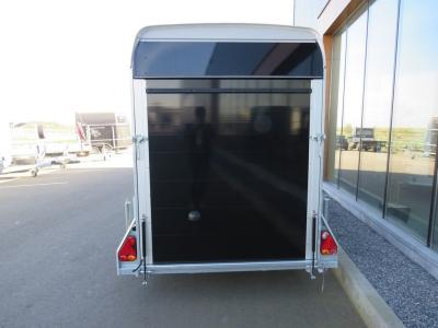 Easyline Gesloten aanhangwagen enkelas 302x150x197cm 1300kg PPL