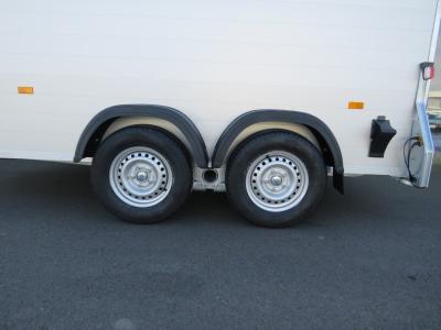 Easyline Gesloten aanhangwagen tandemas 313x166x200cm 2600kg ALU
