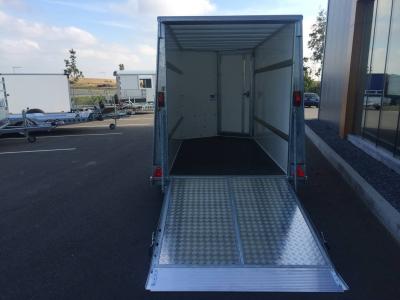 Ifor-Williams Boxvan BV105 Gesloten aanhangwagen tandemas 303x147x183cm 2700kg