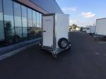 Ifor-Williams Boxvan BV105 Gesloten aanhangwagen tandemas 303x147x183cm 2700kg