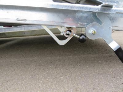 Ifor-Williams TA510 Veetrailer tridemas  dubbeldeks 427x178x213cm 3500kg
