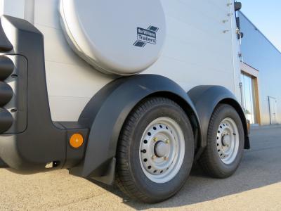 Ifor-Williams HBX 506 2-paards trailer met zadelkamer