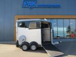 Ifor-Williams HBX 511 2-paards trailer  met vooruitloop