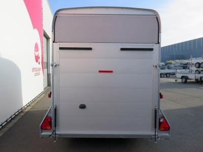 Easyline Gesloten aanhangwagen tandemas 378x185x203cm 2700kg ALU met zijdeur