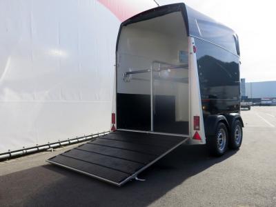 Proline Lithium VolPoly 2-paards trailer met zadelkamer