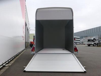 Easyline Gesloten aanhangwagen tandemas 378x185x203cm 2700kg ALU met zijdeur