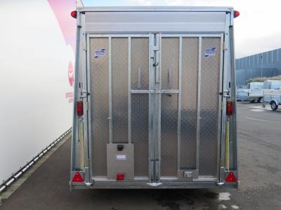 Ifor-Williams Boxvan BV126 Gesloten aanhangwagen tandemas 364x173x214cm 3500kg