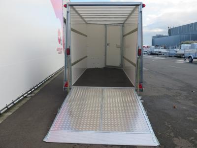 Ifor-Williams Boxvan BV106 Gesloten aanhangwagen tandemas 303x173x214cm 3500kg