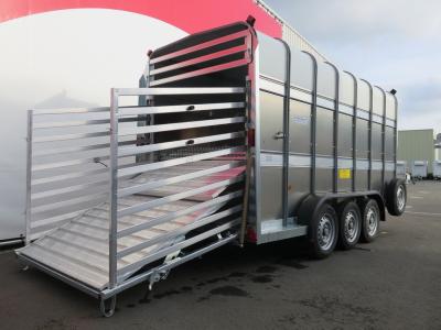 Ifor-Williams TA510 Veetrailer tridemas  dubbeldeks 427x178x213cm 3500kg