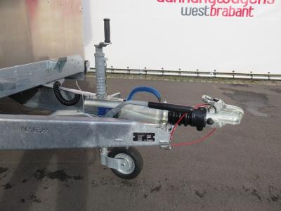 Ifor-Williams TA510 Veetrailer tridemas  dubbeldeks 427x178x213cm 3500kg