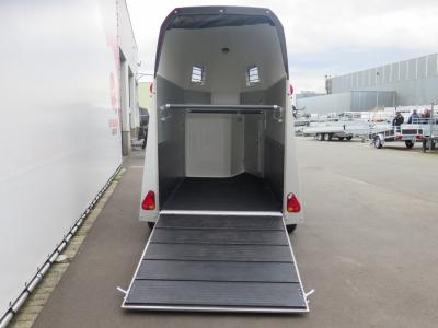 Proline Chamonix 1,5-paards trailer met zadelkamer