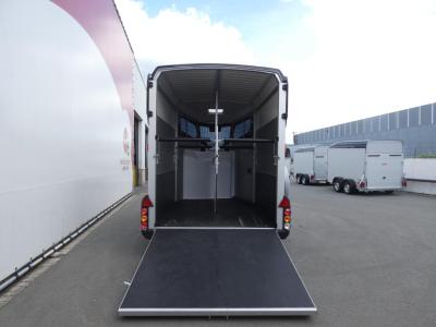 Ifor-Williams HBX 511 2-paards trailer  met zadelkamer