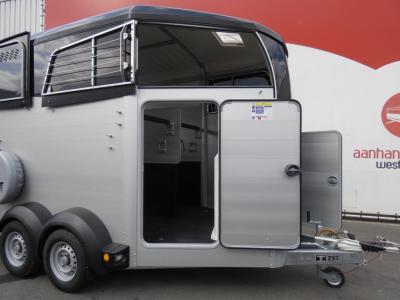 Ifor-Williams HBX 511 2-paards trailer  met zadelkamer
