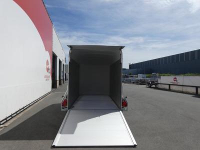 Easyline Gesloten aanhangwagen tandemas 313x166x200cm 2100kg ALU